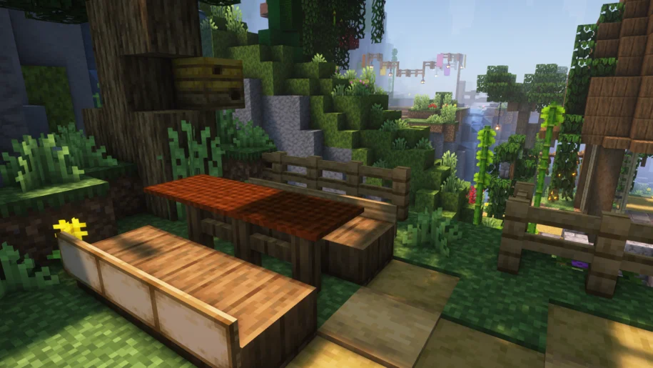 Minecraft outdoor dining table with Jicklus textures and Complementary Reimagined